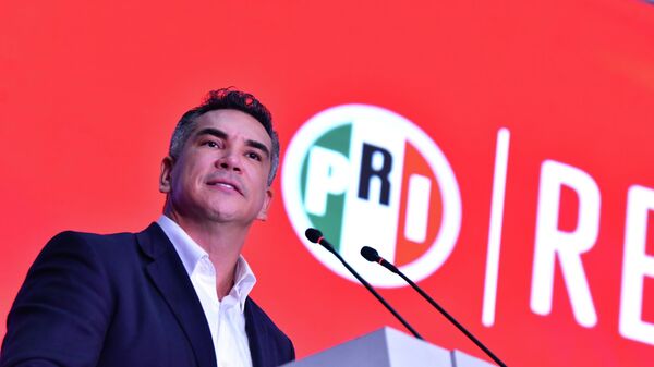 El dirigente nacional del PRI, Alejandro Moreno - Sputnik Mundo