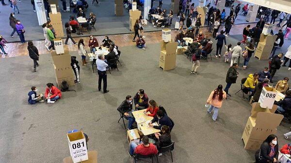 Corferias, en Bogotá, es el lugar con más mesas (306) de votación del país - Sputnik Mundo