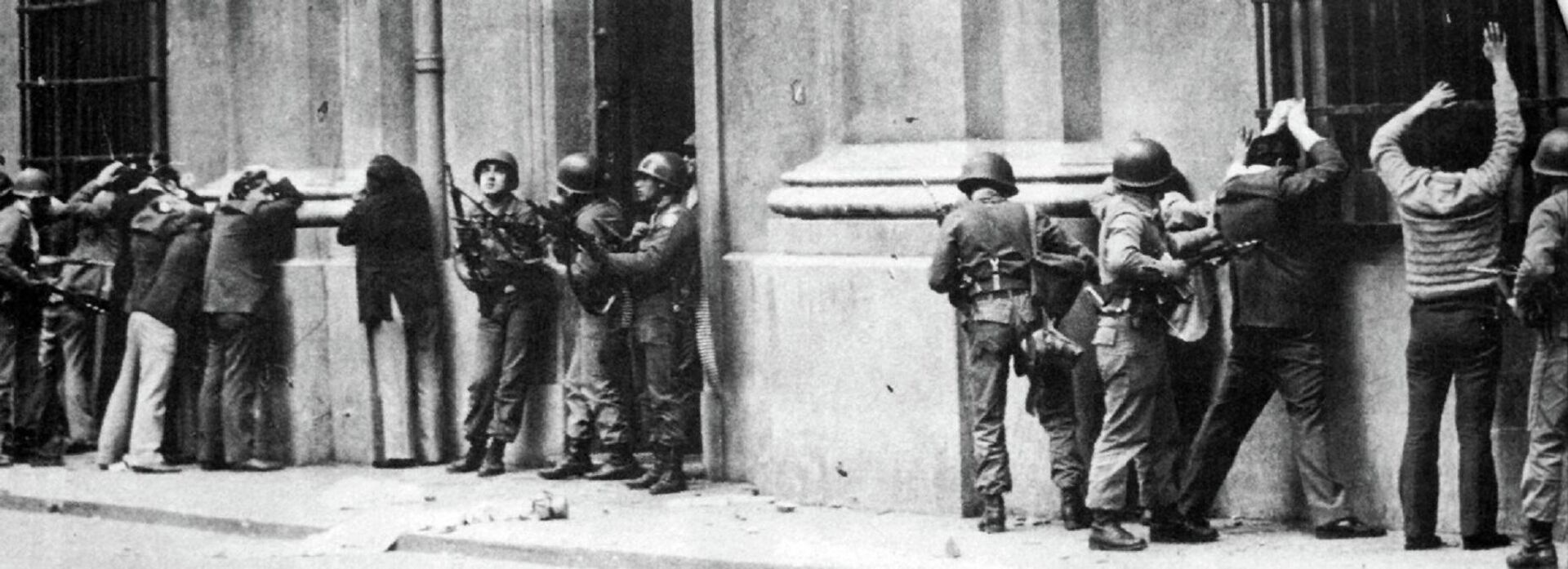 Militares chilenos durante la dictadura - Sputnik Mundo, 1920, 22.06.2022