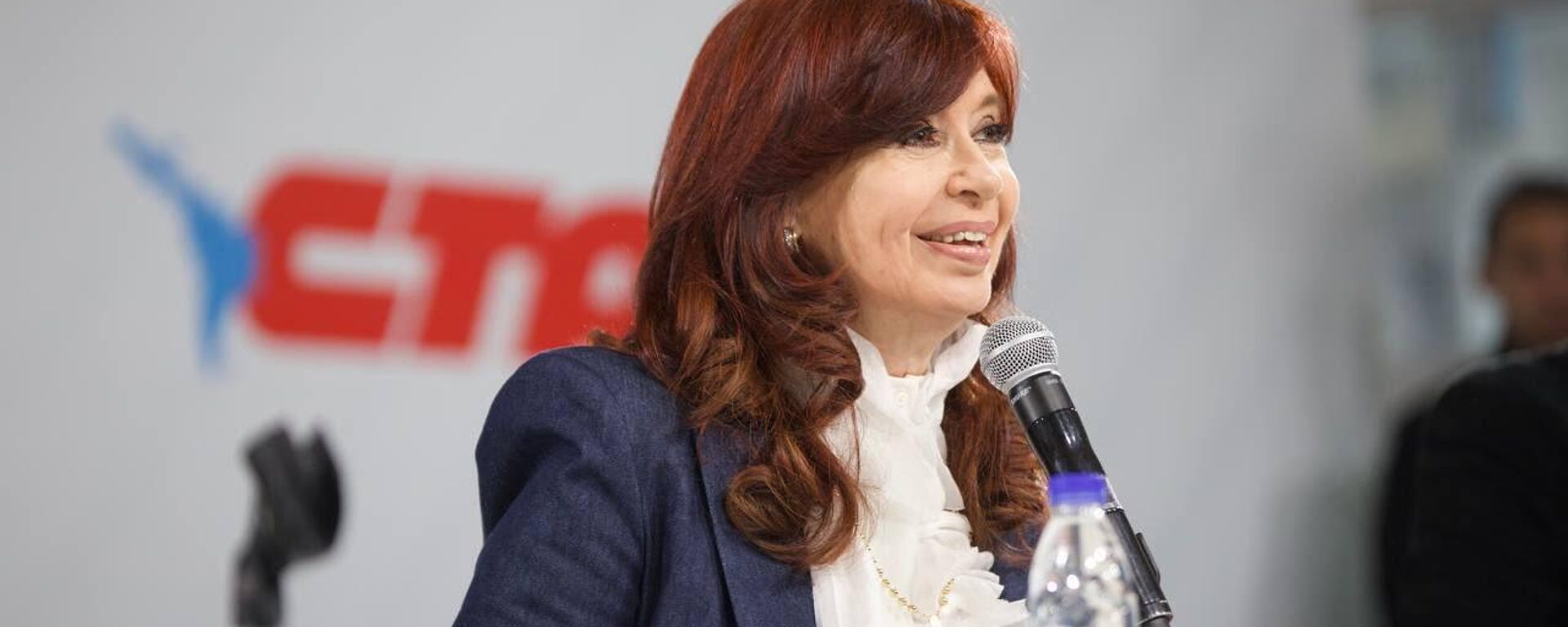 Cristina Fernández de Kirchner en el Plenario de la Central de Trabajadores de la Argentina (CTA) en Avellaneda - Sputnik Mundo, 1920, 05.09.2022