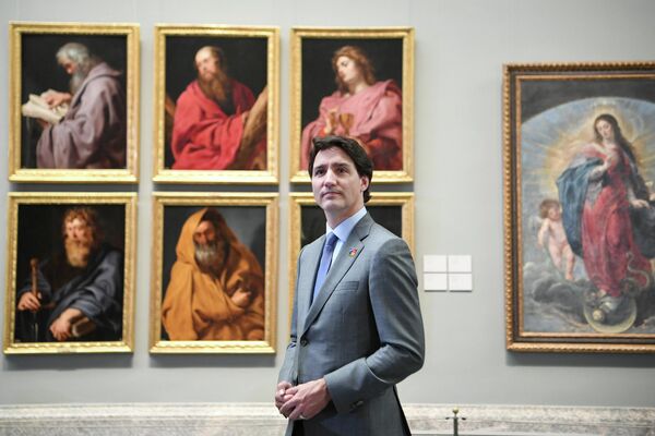El primer ministro canadiense Justin Trudeau en el Museo del Prado de Madrid. - Sputnik Mundo
