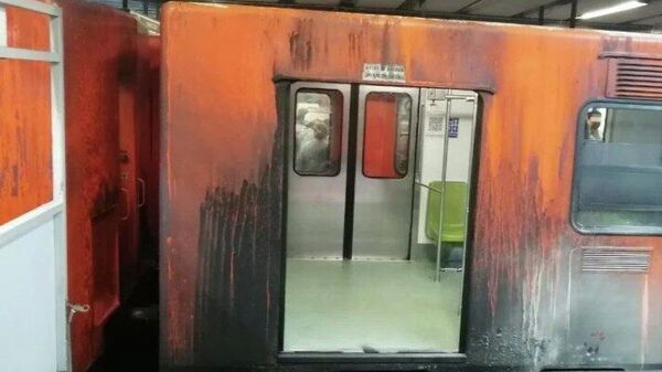 Un vagón después de la explosión del 2 de julio en la línea 9 del metro de la Ciudad de México - Sputnik Mundo