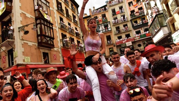 Fiesta de San Fermín en España - Sputnik Mundo