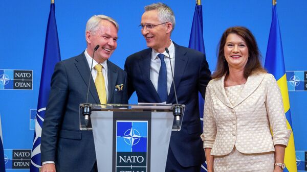 Ratificación de la suma de Finlandia y Suecia a la OTAN. - Sputnik Mundo