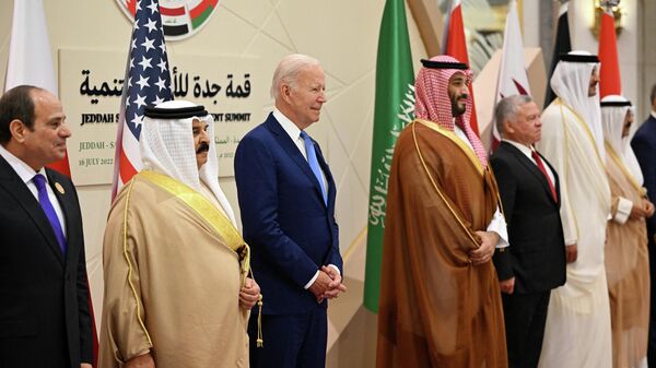 El presidente de Estados Unidos, Joe Biden en su visita a Oriente Medio  - Sputnik Mundo
