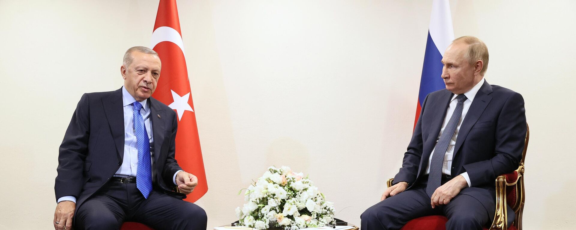 El presidente de Turquía, Recep Tayyip Erdogan, y el presidente de Rusia, Vladímir Putin - Sputnik Mundo, 1920, 07.08.2022