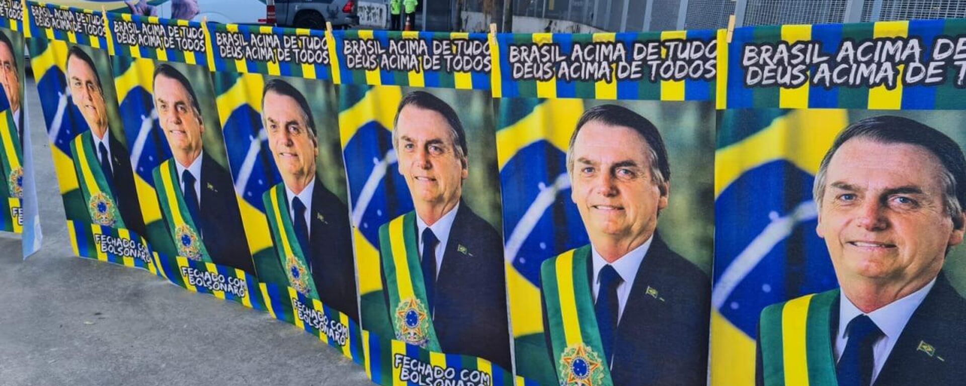 Miles de personas en Rio de Janeiro participaron en el acto de lanzamiento de la candidatura presidencial de Jair Bolsonaro - Sputnik Mundo, 1920, 24.07.2022