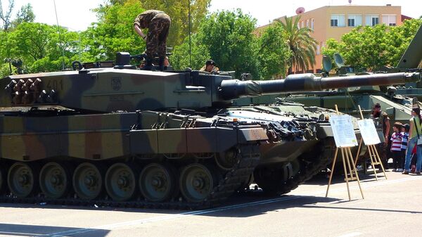 Carro de combate Leopard 2A4 (Archivo) - Sputnik Mundo