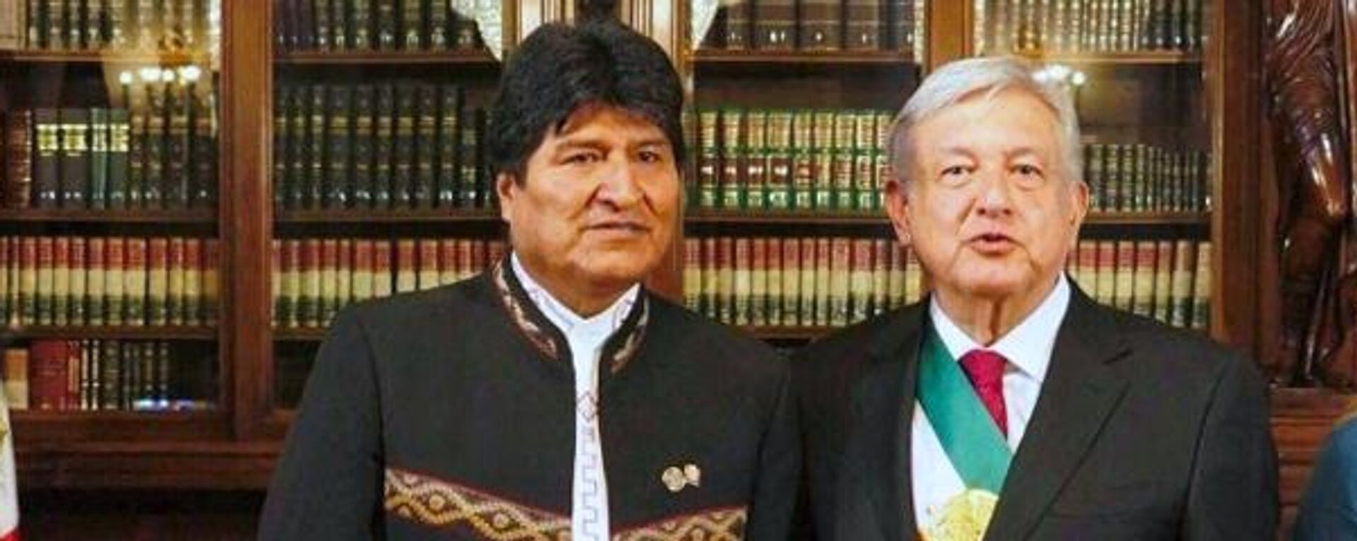 Evo Morales, expresidente de Bolivia, y Andrés López Obrador, presidente de México - Sputnik Mundo, 1920, 02.09.2022