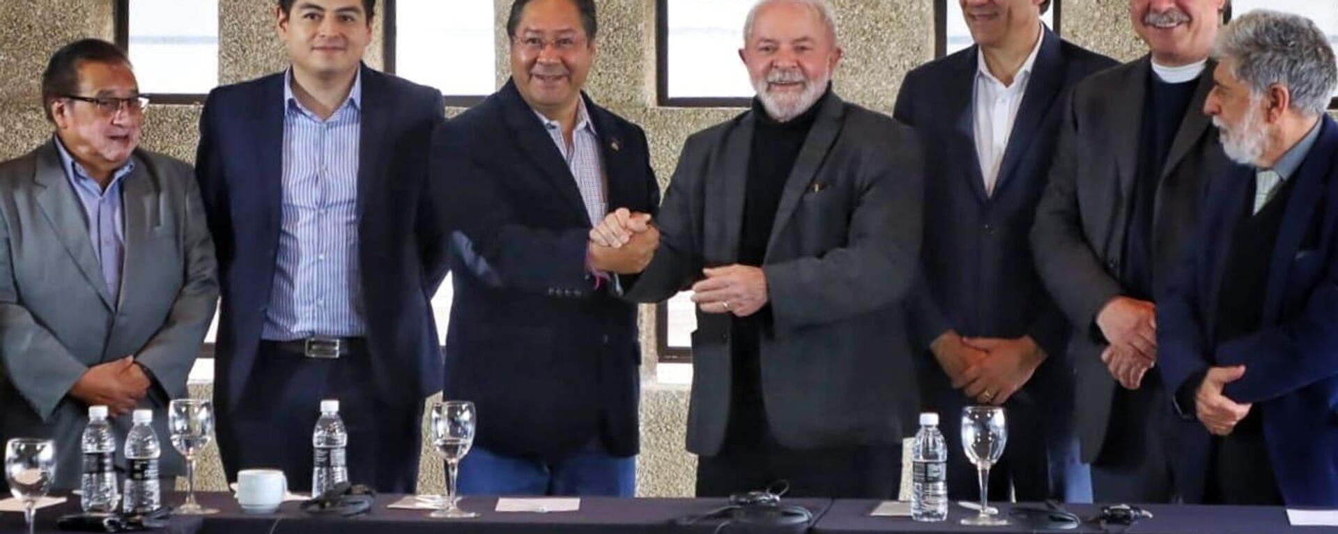 El presidente de Bolivia, Luis Arce, se reunió en Sao Paulo con el expresidente brasileño Luiz Inácio Lula da Silva (2003-2011) - Sputnik Mundo, 1920, 05.09.2022