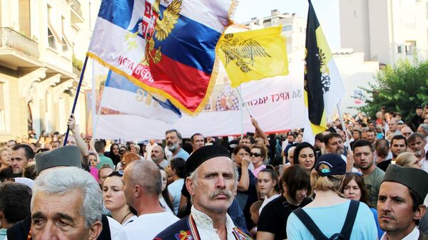 Marcha en Belgrado por los ideales tradicionales - Sputnik Mundo