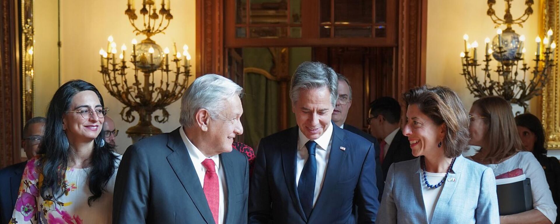El presidente mexicano, López Obrador, recibe al jefe de la diplomacia estadounidense, Antony Blinken - Sputnik Mundo, 1920, 13.09.2022