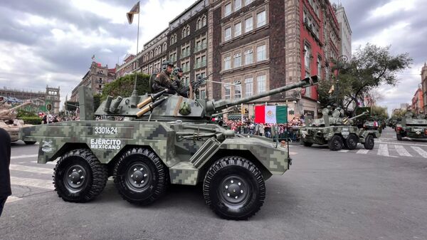 Vehículos blindados del Ejército mexicano - Sputnik Mundo