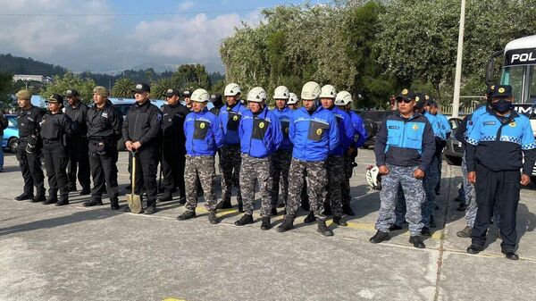 Equipo de búsqueda de la Policía de Ecuador  - Sputnik Mundo