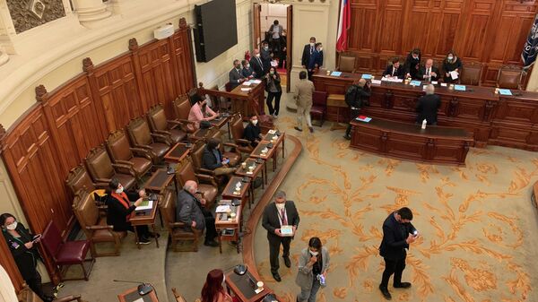 Debate sobre el proceso constituyente en el Congreso de Chile - Sputnik Mundo