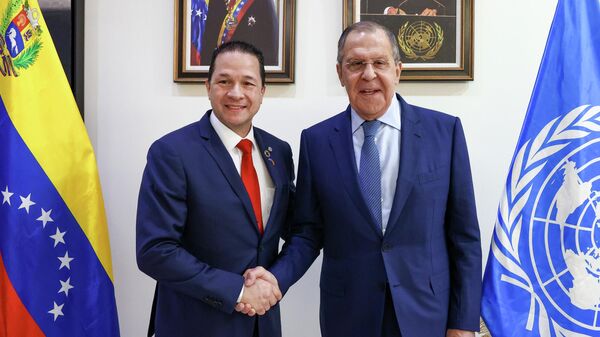 Carlos Faría, canciller de Venezuela, y Serguéi Lavrov, ministro de exteriores ruso - Sputnik Mundo