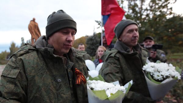 Retorno de los militares rusos como resultado de un canje de Kiev - Sputnik Mundo