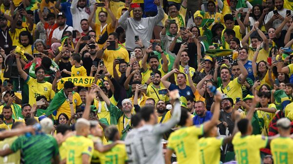 El equipo brasileño durante el Mundial 2022 - Sputnik Mundo