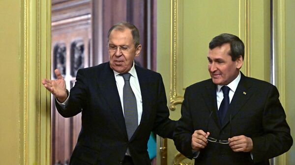 El ministro de Asuntos Exteriores ruso, Serguéi Lavrov, y su homólogo de Turkmenistán, Rashid Meredov - Sputnik Mundo