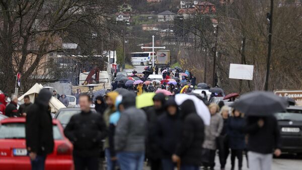 Las barricadas en el norte de la república serbia Kosovo, 11 de diciembre de 2022 - Sputnik Mundo