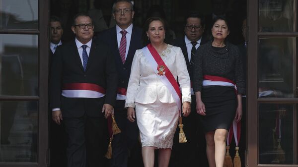 Dina Boluarte, la presidenta de Perú - Sputnik Mundo