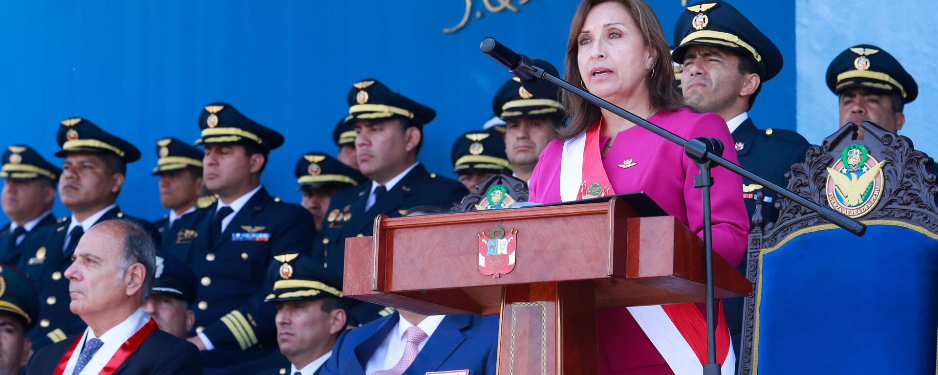 La presidenta peruana, Dina Boluarte, anuncia las últimas decisiones del gobierno - Sputnik Mundo, 1920, 11.01.2023