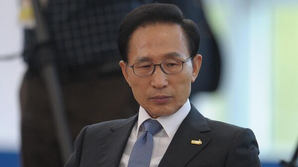 El expresidente surcoreano Lee Myung-bak (2008-2013) - Sputnik Mundo