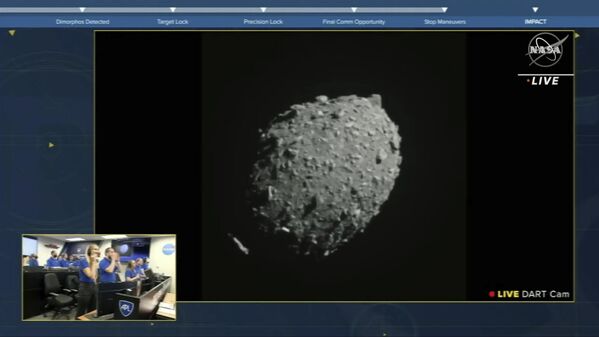 El 26 de septiembre la NASA generó esta imagen en torno al ejercicio de redireccionamiento del asteroide Dimorphos mediante una nave espacial. - Sputnik Mundo
