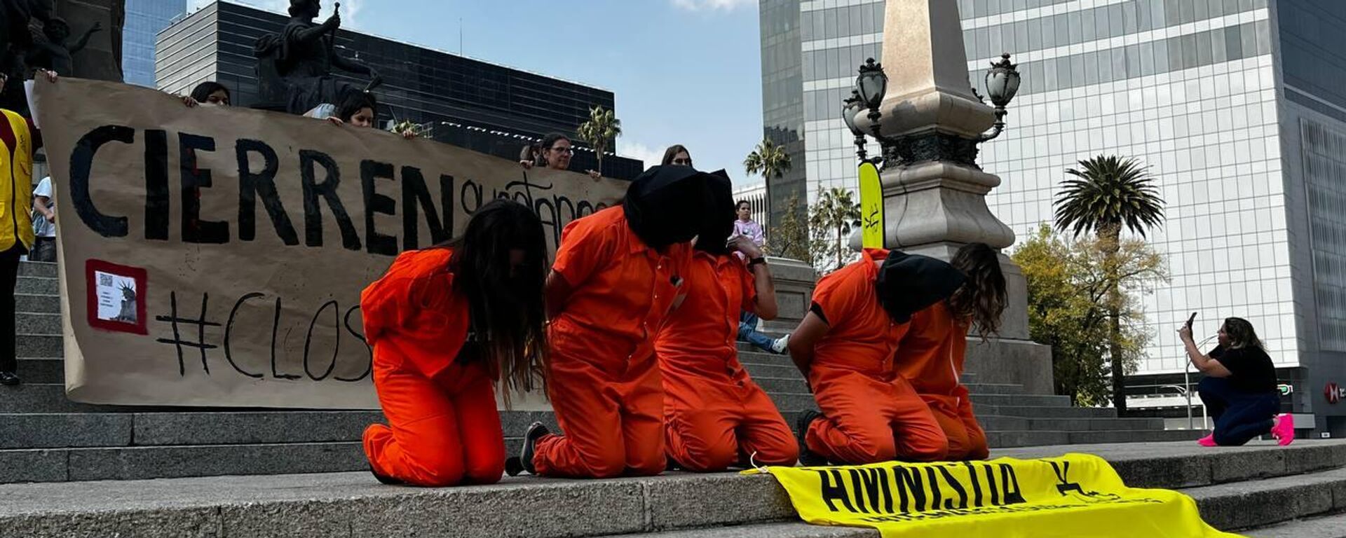 Amnistía Internacional México protesta para exigir el cierre de la prisión de Guantánamo - Sputnik Mundo, 1920, 11.01.2023