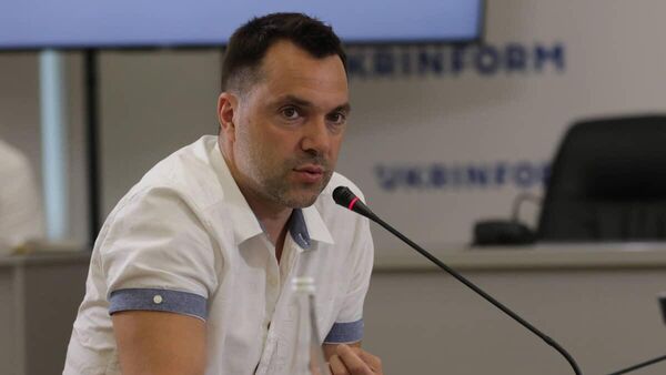 Alexéi Arestóvich, exasesor de la oficina del presidente ucraniano, Volodímir Zelenski - Sputnik Mundo