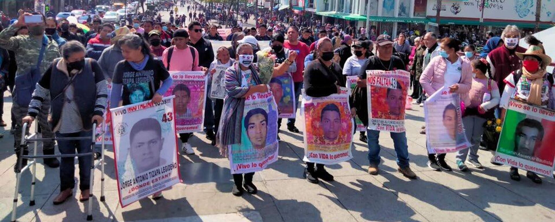 Protesta en diciembre de 2022 de los familiares de los 43 normalistas desaparecidos de Guerrero. - Sputnik Mundo, 1920, 21.01.2024