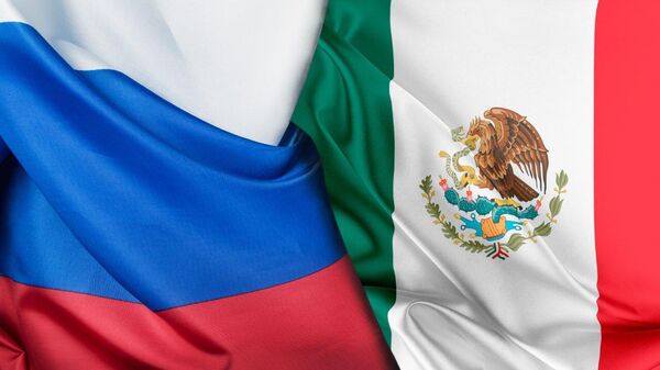 Banderas de Rusia y México - Sputnik Mundo