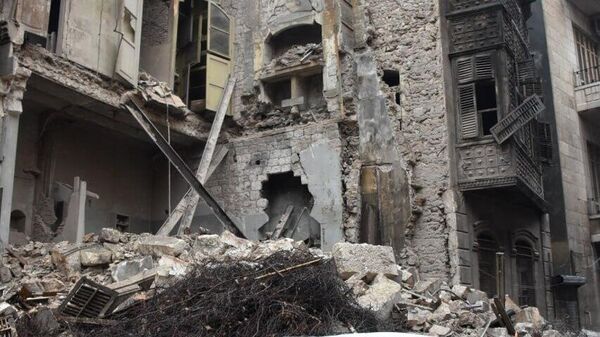 Las consecuencias del terremoto en la ciudad siria de Alepo - Sputnik Mundo