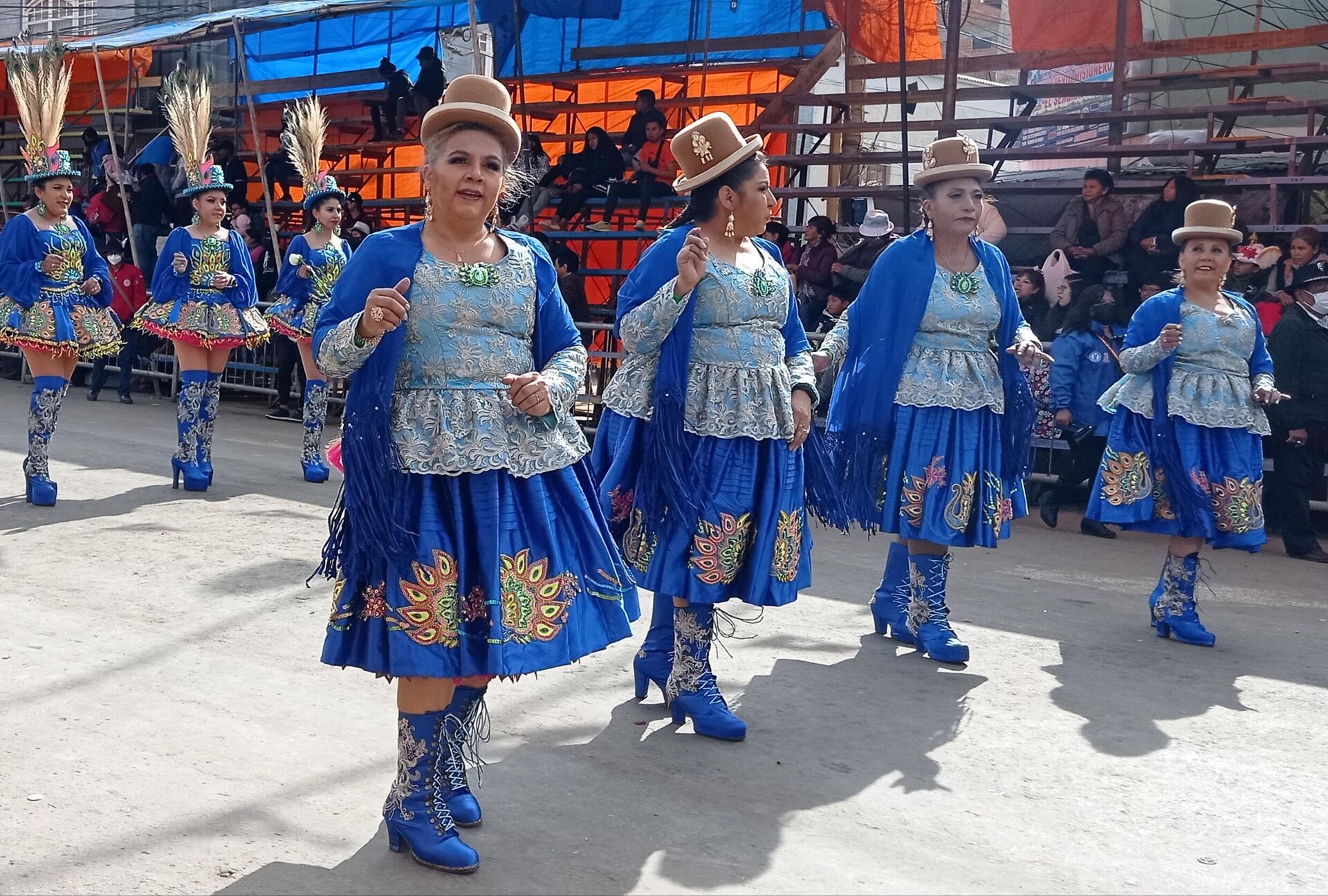 El inicio del carnaval más grande de Bolivia en Oruro - Sputnik Mundo, 1920, 19.02.2023