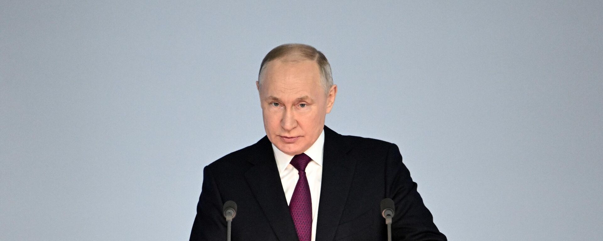 El presidente ruso, Vladímir Putin, pronuncia su discurso anual ante la Asamblea Federal el 21 de febrero de 2023. - Sputnik Mundo, 1920, 18.05.2023
