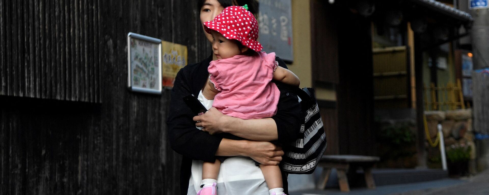 La tasa de natalidad en Japón va en descenso. - Sputnik Mundo, 1920, 07.03.2023