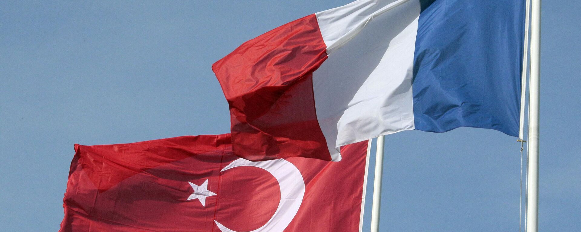 Banderas de Francia y Turquía  - Sputnik Mundo, 1920, 27.03.2023