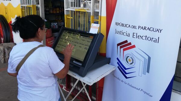Máquina de voto electrónico en Paraguay - Sputnik Mundo