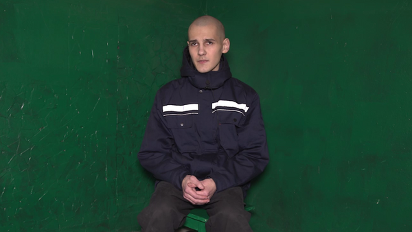 Anton Shtukin, un antiguo combatiente capturado del batallón neonazi Azov (prohibido en Rusia) - Sputnik Mundo