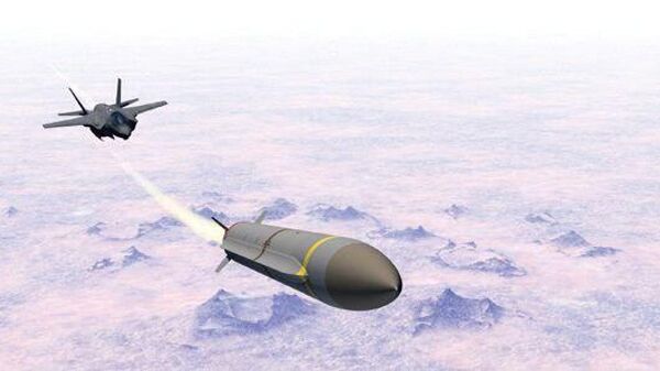 Misil de la empresa Northrop Grumman (Imagen referencial) - Sputnik Mundo
