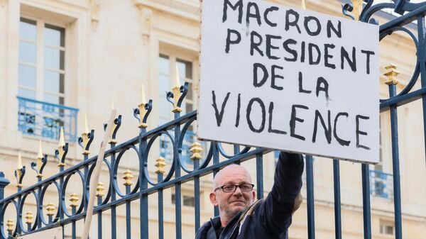 Protestas en Francia contra reforma de pensiones  - Sputnik Mundo
