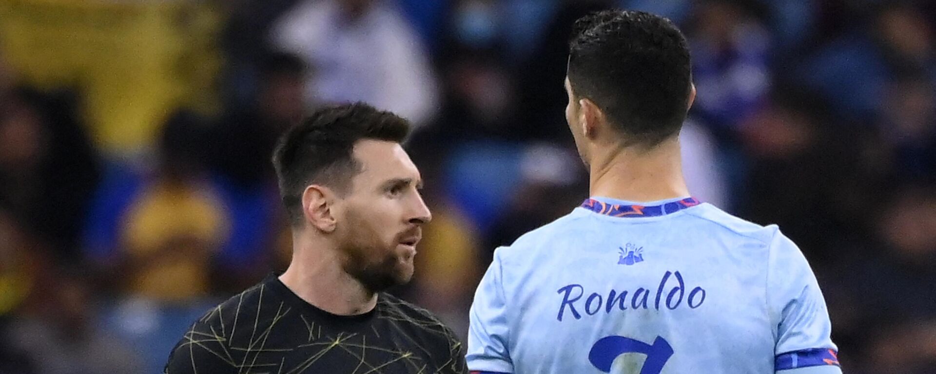 El argentino del PSG Lionel Messi y el portugués del Riyadh All-Star Cristiano Ronaldo durante el partido de fútbol entre el Riyadh All-Stars y el París Saint-Germain, el 19 de enero de 2023  - Sputnik Mundo, 1920, 09.04.2023