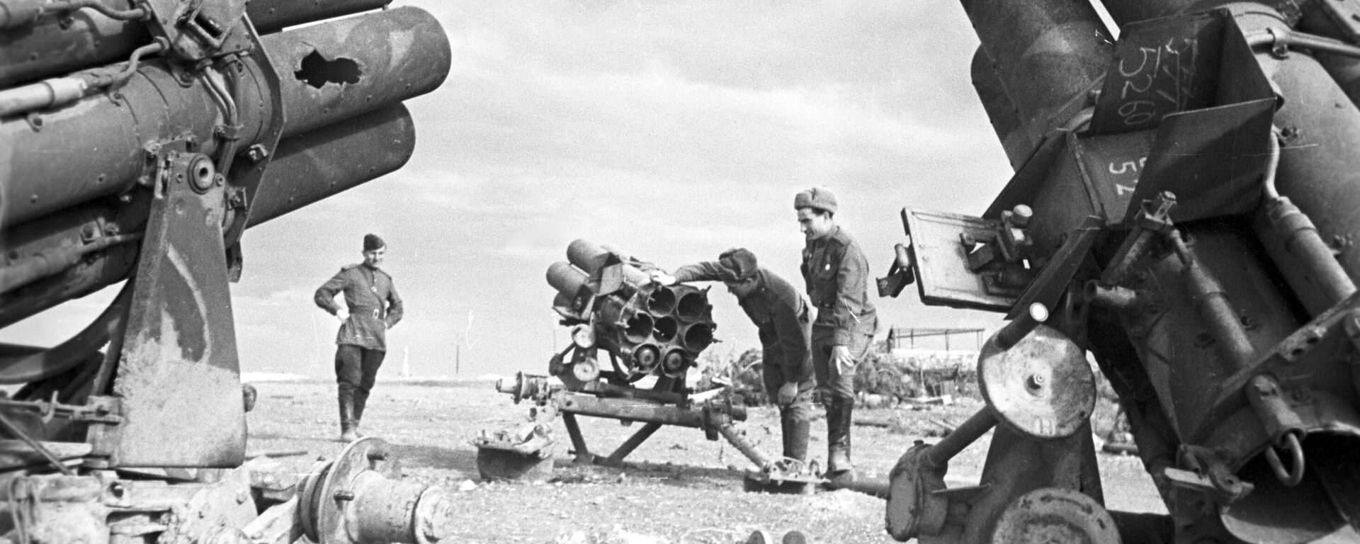 Lanzacohetes Trophy Nebelwerfer capturados por las fuerzas soviéticas durante la Segunda Guerra Mundial - Sputnik Mundo, 1920, 06.05.2024
