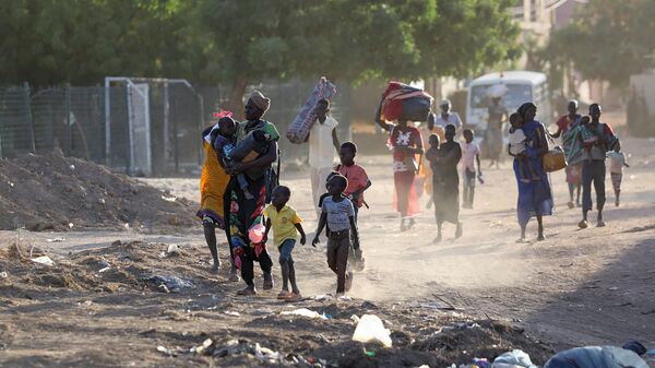 Escalada de la violencia en Sudán  - Sputnik Mundo