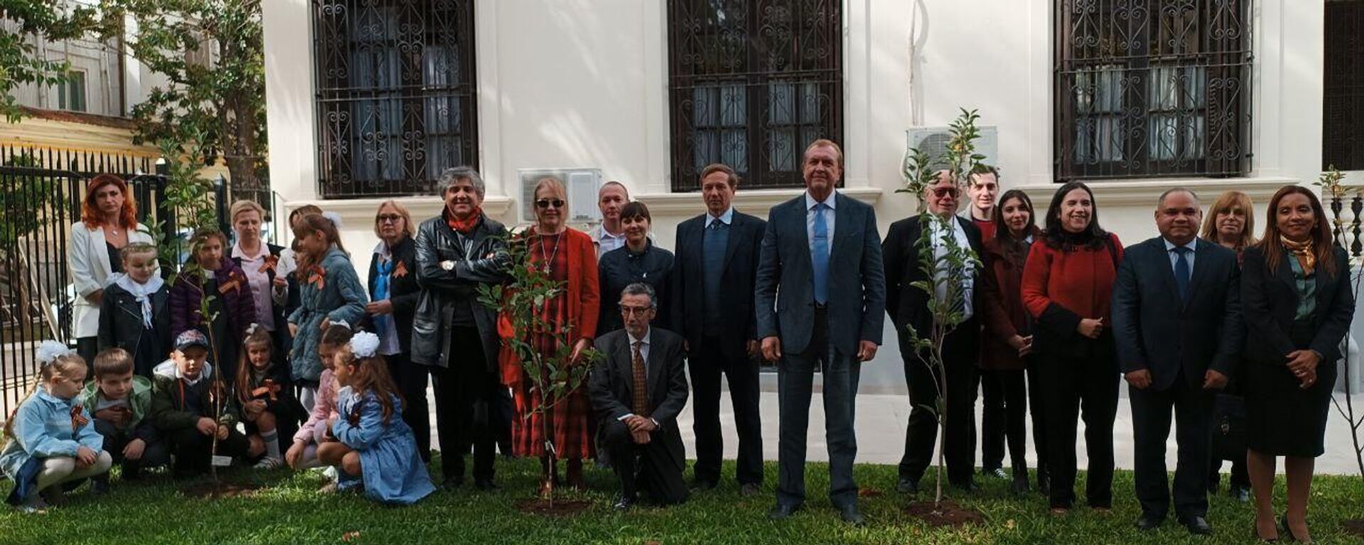Plantan en Montevideo un jardín en memoria a los fallecidos en la Gran Guerra Patria - Sputnik Mundo, 1920, 22.04.2023