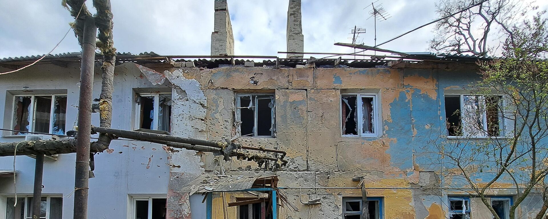 Las consecuencias de los bombardeos ucranianos contra la ciudad de Donetsk - Sputnik Mundo, 1920, 26.04.2023