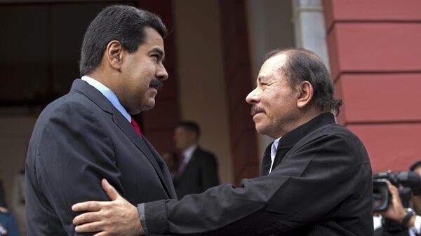 Nicolás Maduro y Daniel Ortega - Sputnik Mundo