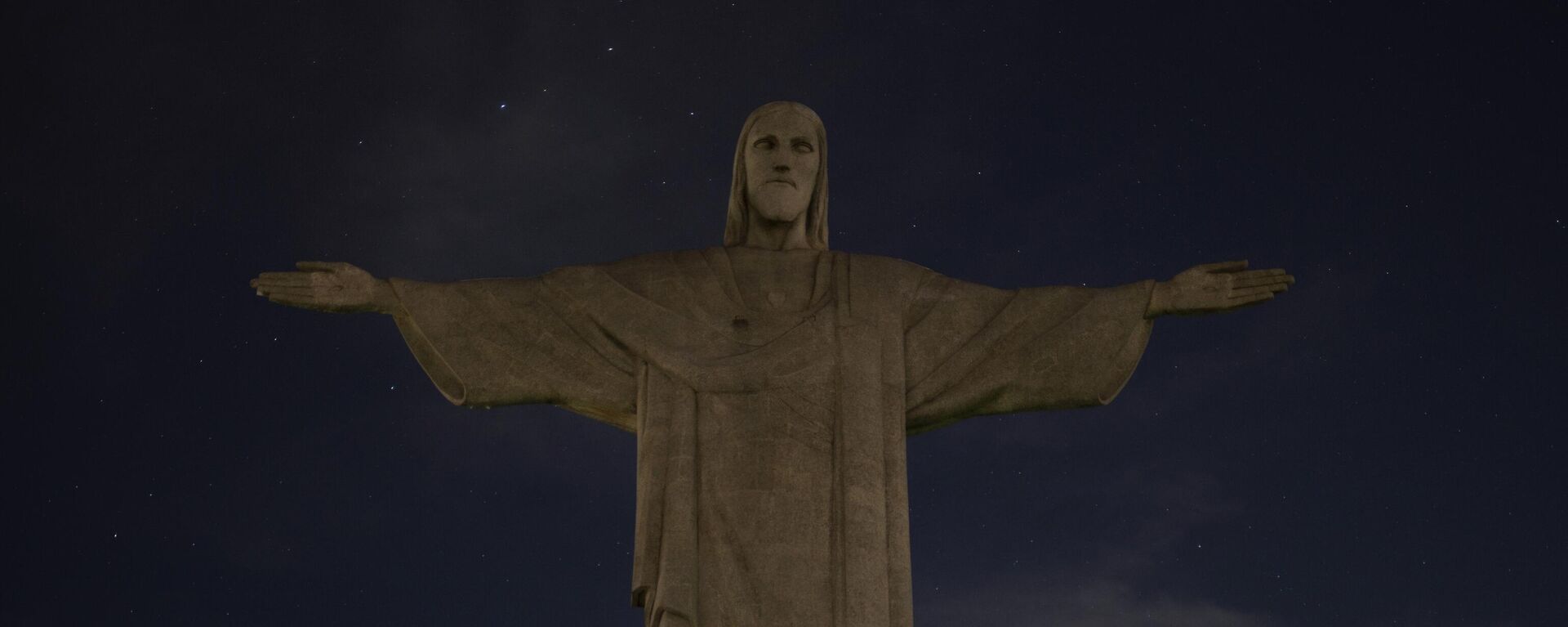 La estatua del Cristo Redentor sin iluminación - Sputnik Mundo, 1920, 23.05.2023
