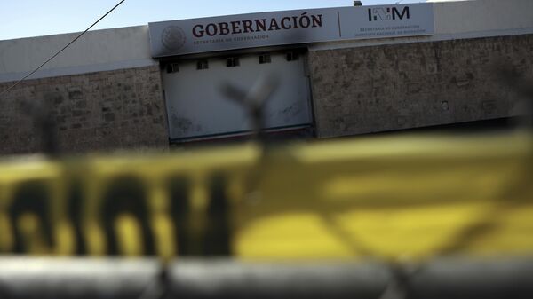 Centro de detención de migrantes en Ciudad Juárez, Chihuahua  - Sputnik Mundo