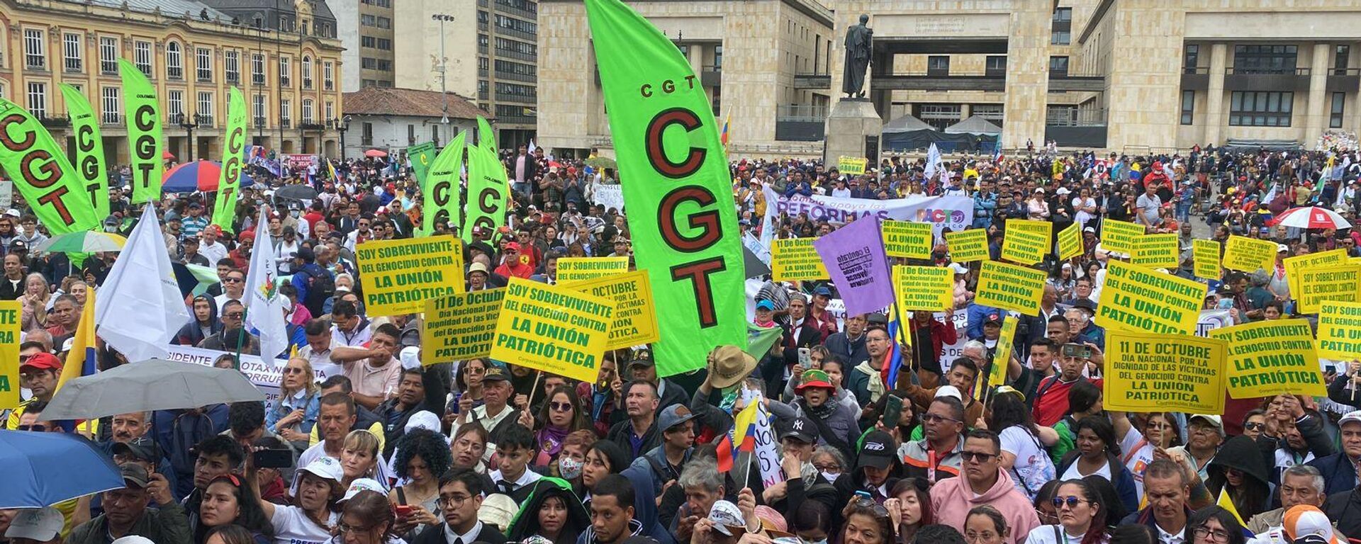 Miles de personas marchan en Colombia para respaldar las reformas sociales de Gustavo Petro - Sputnik Mundo, 1920, 08.06.2023